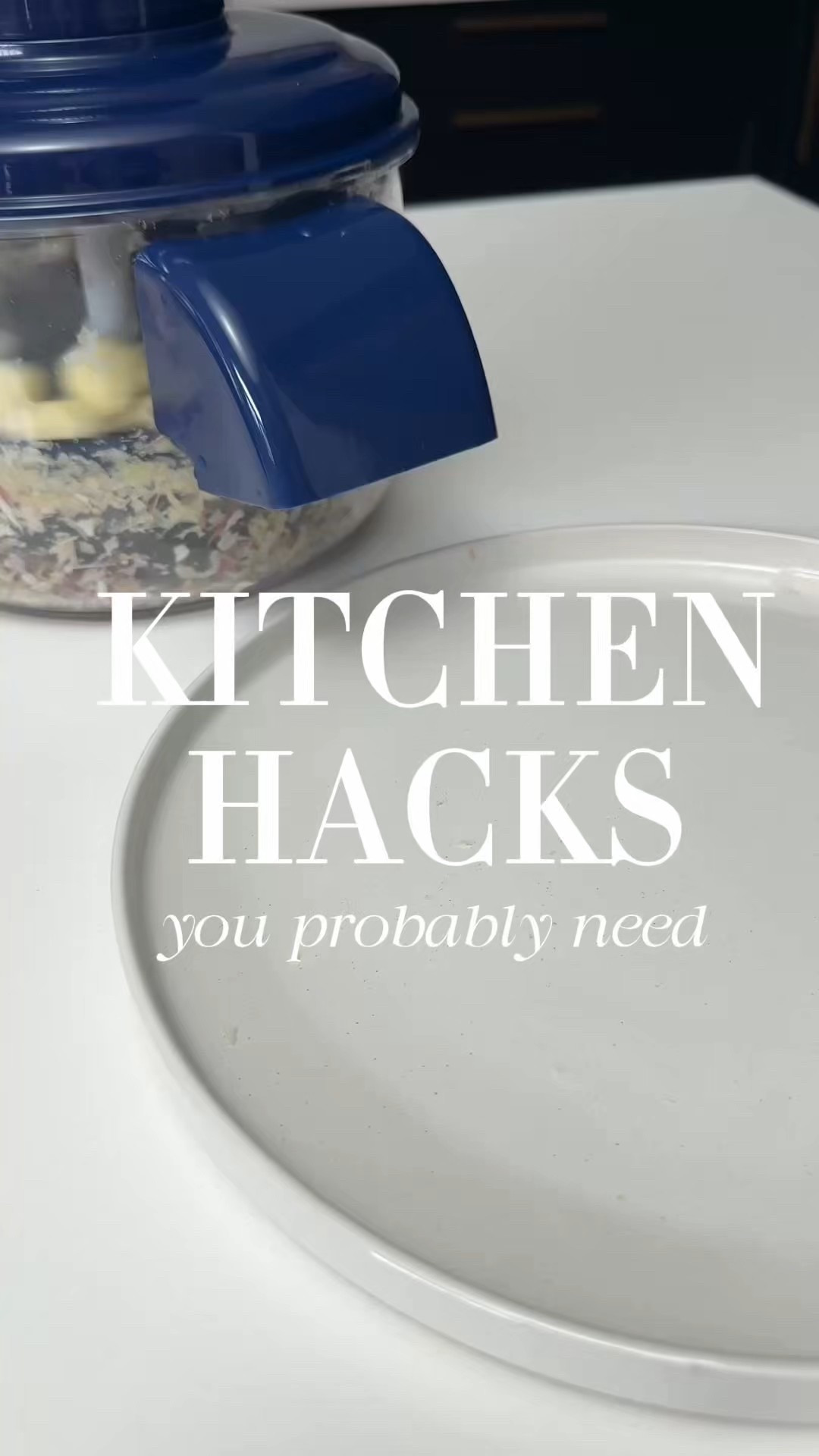 peeling grapes, garlic, and cherry tomatoes without the mess or the patience? yes please 🍇🧄 this little kitchen gadget does the work for you in seconds and makes prep feel way less annoying.

#amazongadgets #kitchenhacks #time saver #homefinds #musthaves