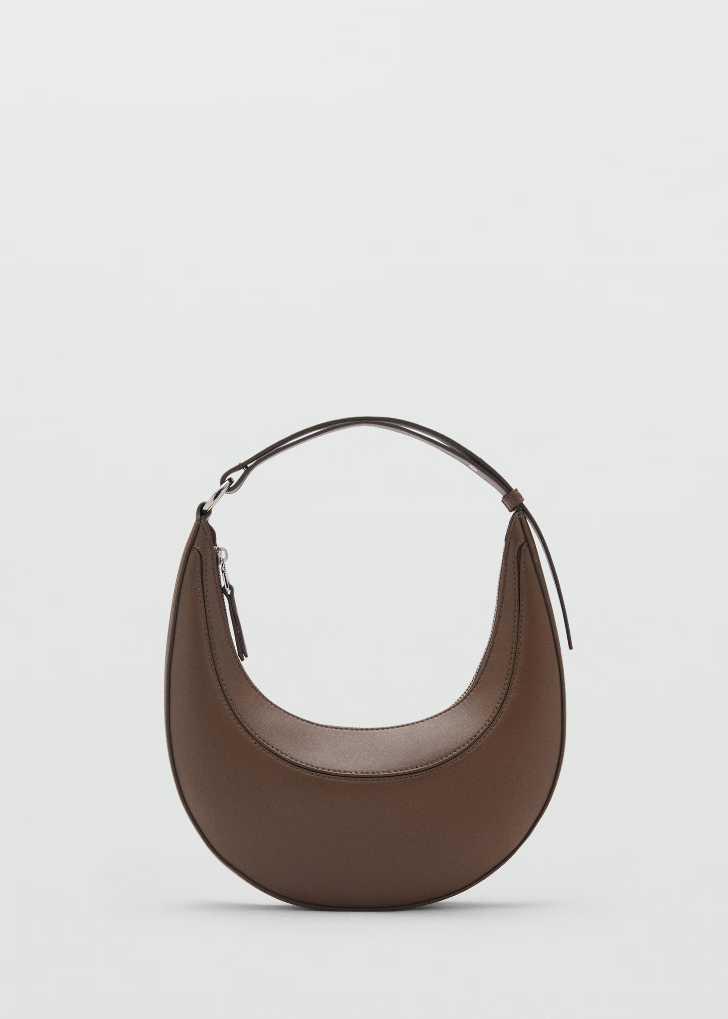 Oval shoulder bag - Women | MANGO United Kingdom | MANGO (UK)