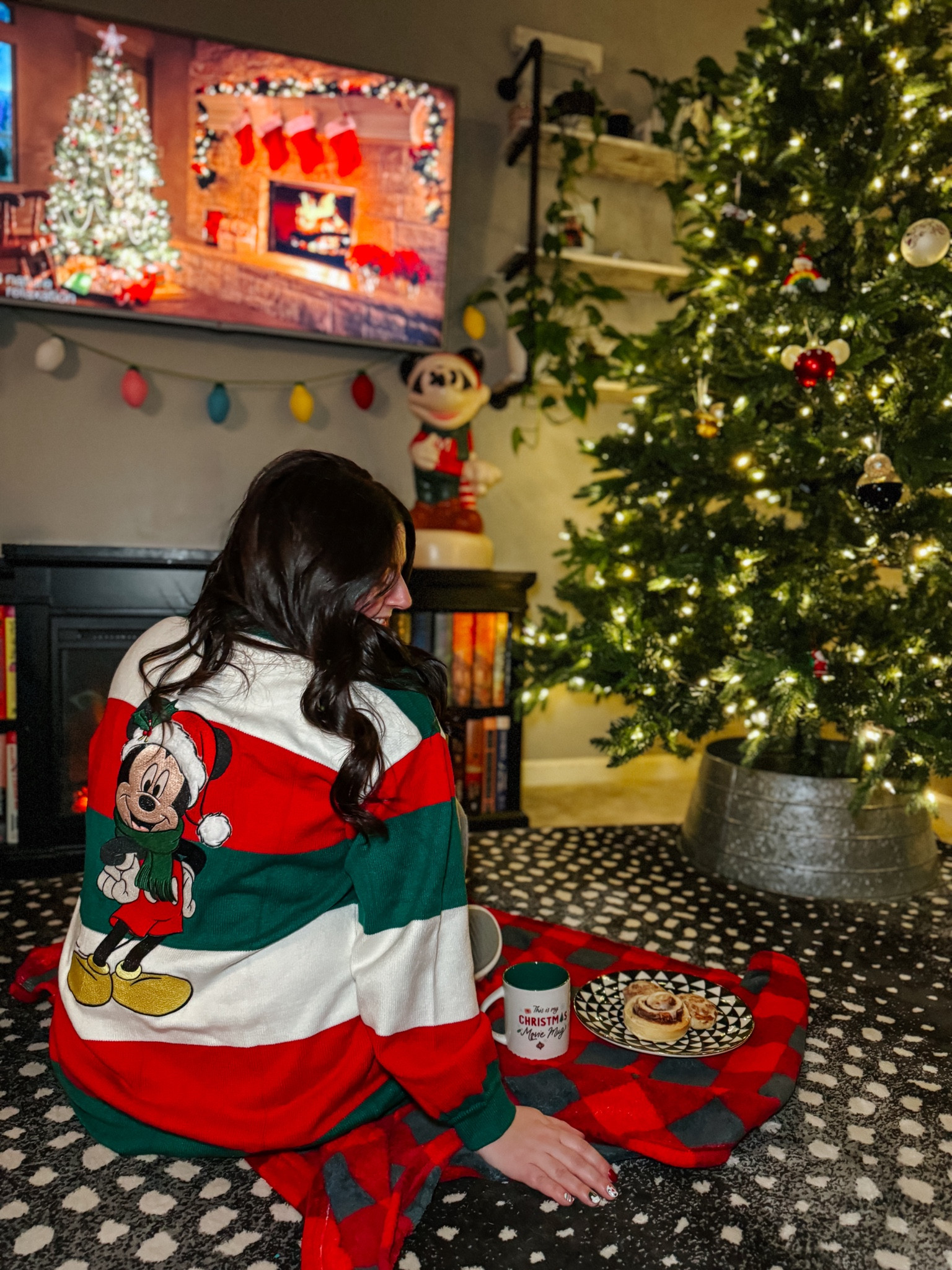 Merry Christmas Eve! Love this cardigan from Her Universe! On sale now at Hot Topic! 

#LTKsalealert #LTKHoliday #LTKSeasonal