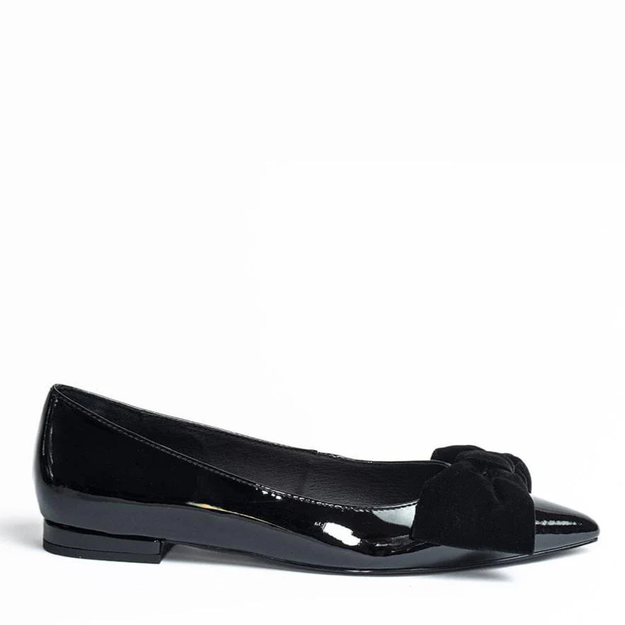 Cecelia New York-Brie bow pointed ballet leather bow flat black | Cecelia New York