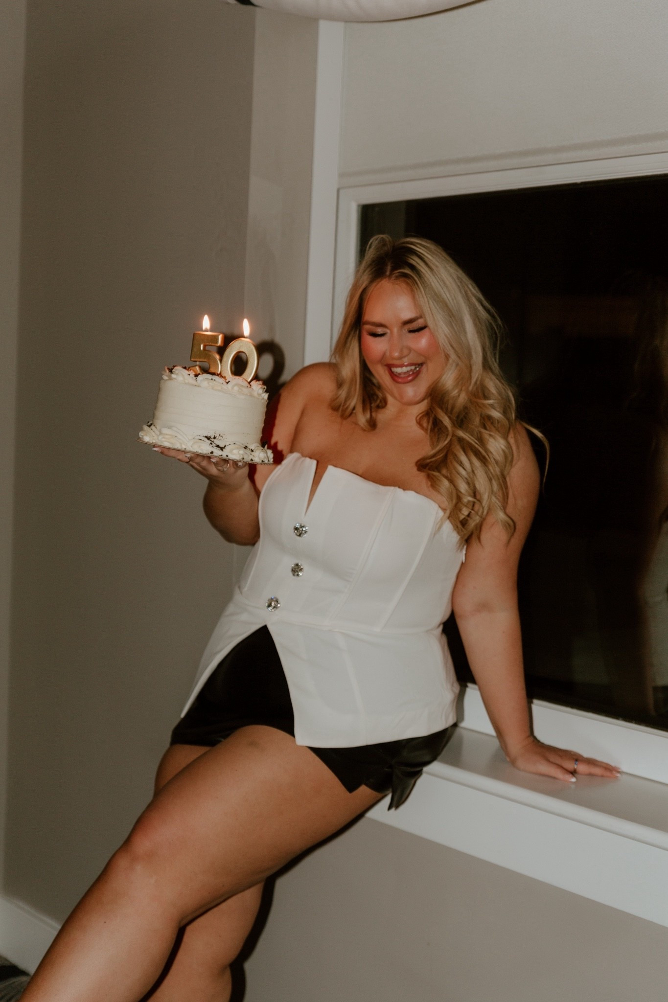 sitewide sale on express! 

skort size 14
top xl

#LTKHoliday #LTKSaleAlert #LTKSeasonal