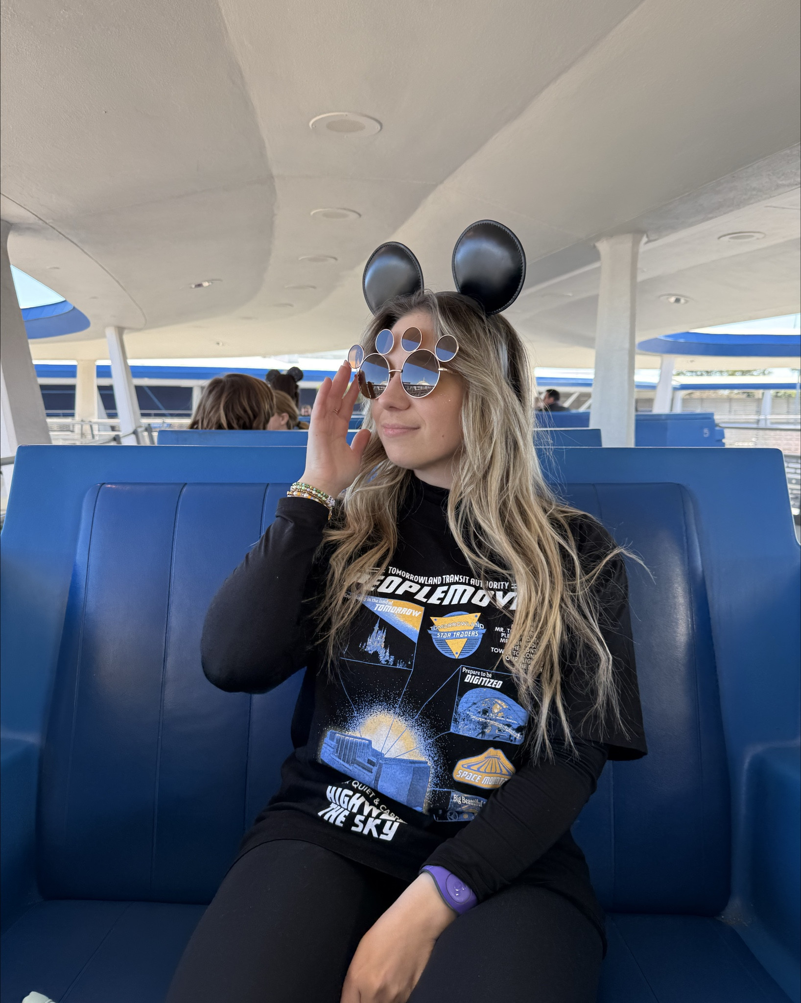Who knew you could serve looks on the Peoplemover like this?! ✨🩵🚀

#LTKootd #LTKdayinmylife #LTKTravel