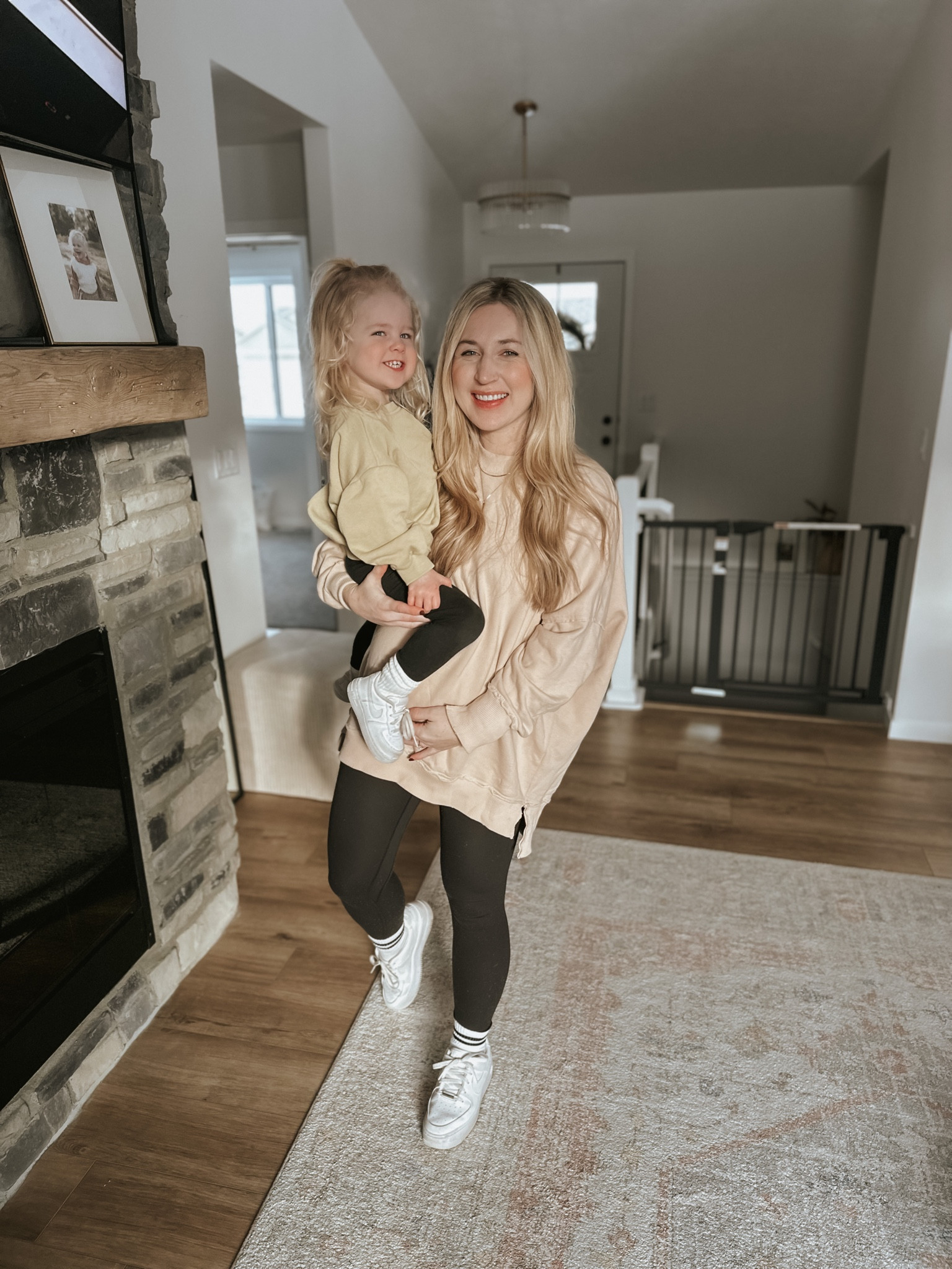 Another snow day and matching my mini❄️

#LTKbump #LTKkids #LTKfamily