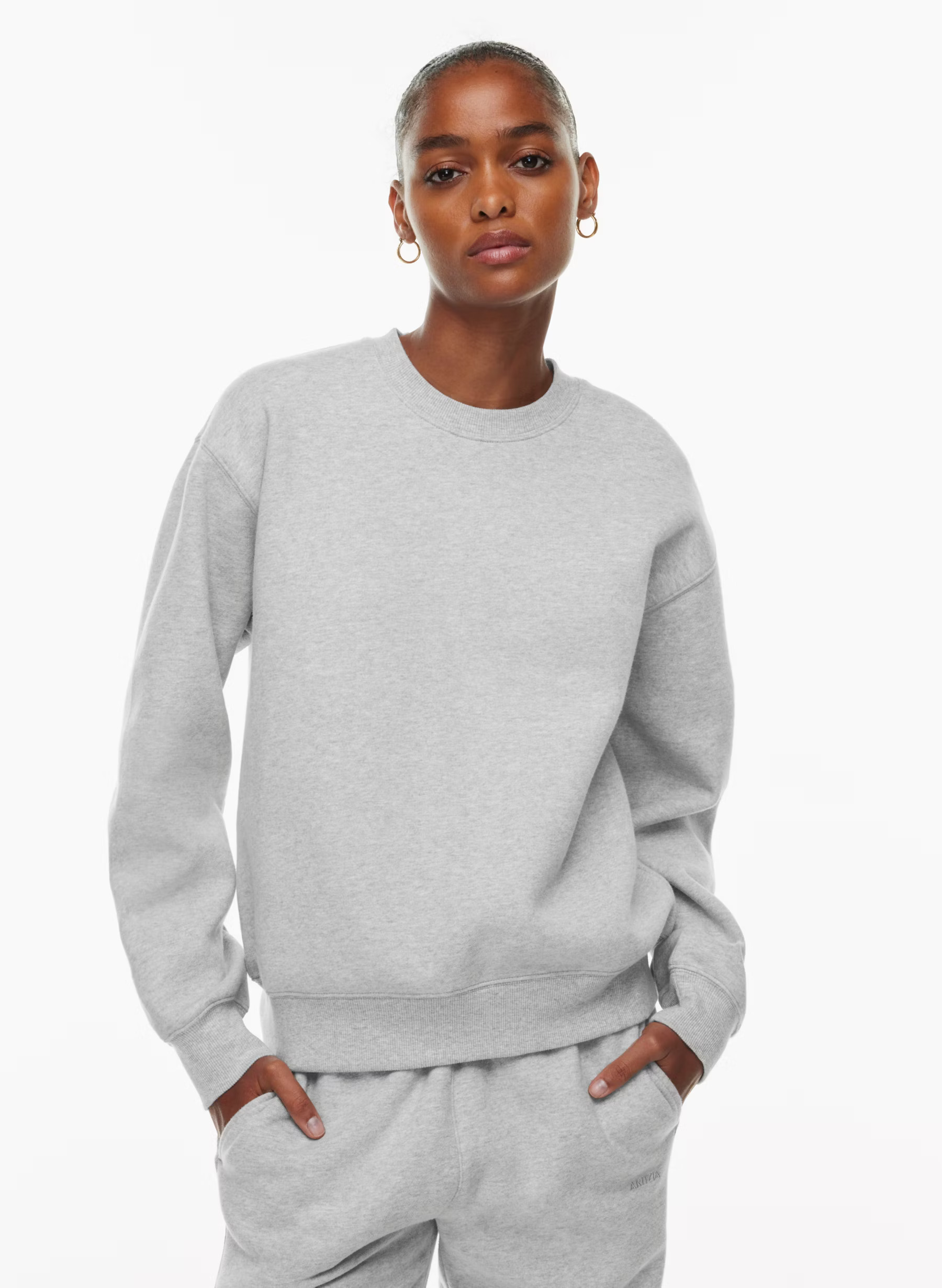 COZY FLEECE PERFECT CREW SWEATSHIRT | Aritzia