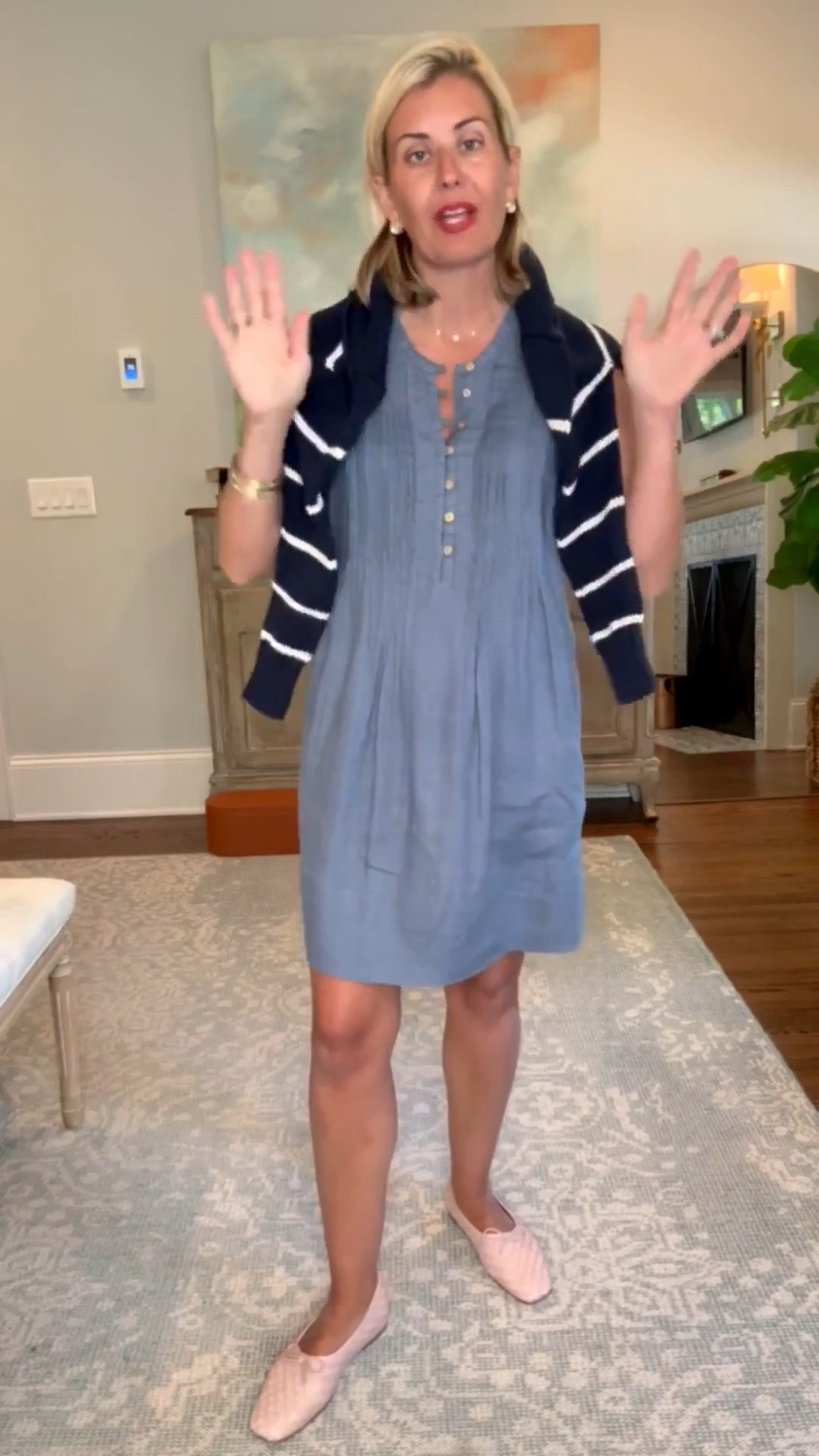 You know the drill… sweating in the parking lot and freezing the second you walk inside. Rounding up the outfits
I will reach for all summer: easy pieces with a layer for when the AC is working overtime.
Tops, sweater, jacket, dresses size XS
Shorts size s
Shoes- size down to 7 (usually 8)
@quince #quincepartner