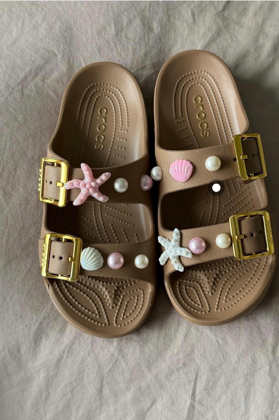 These sandals are perfect for a day at the beach! Cute and comfy! 🌊

#LTKSeasonal #LTKSwim #LTKmomlife