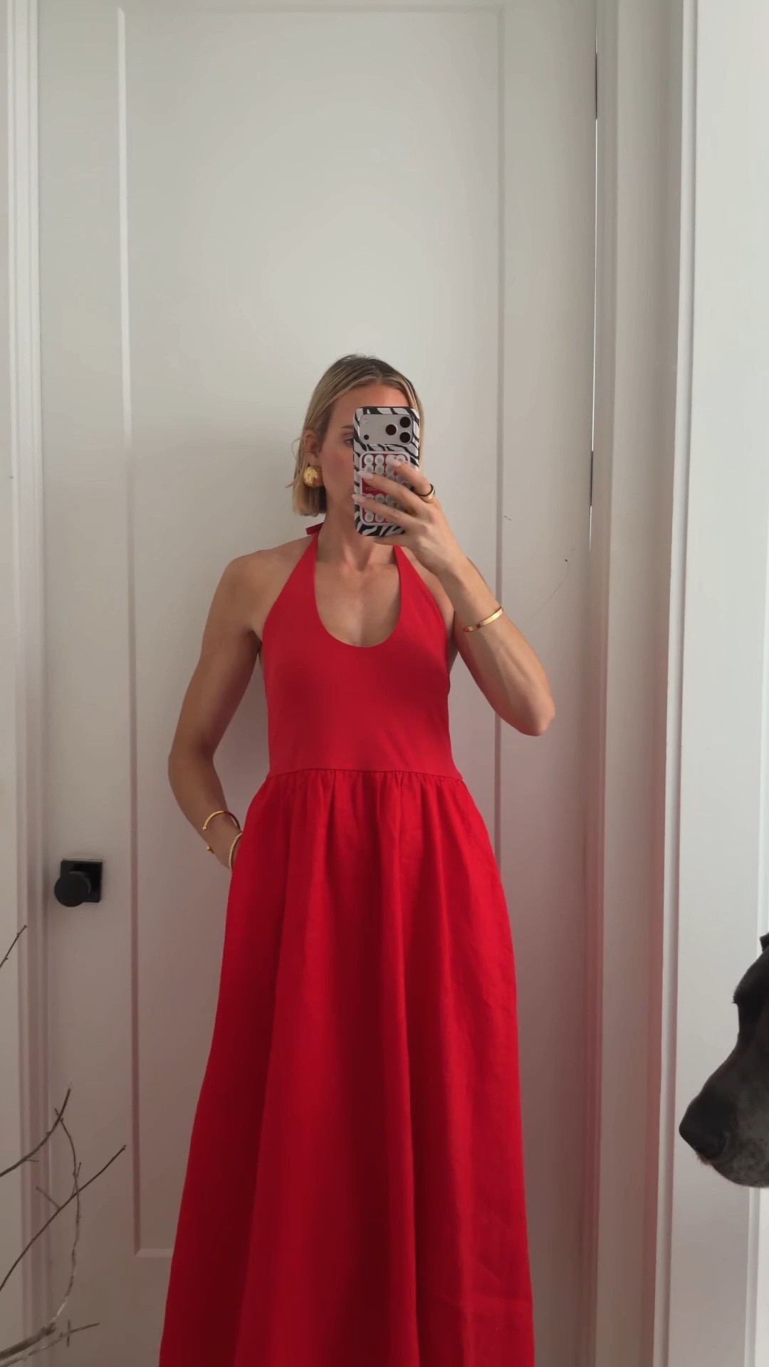 This dress is SO flattering. It’s 50% off right now. I’m wearing a small. I also have it in white. ￼


@jcrew

#LTKSaleAlert #LTKTravel #LTKSeasonal