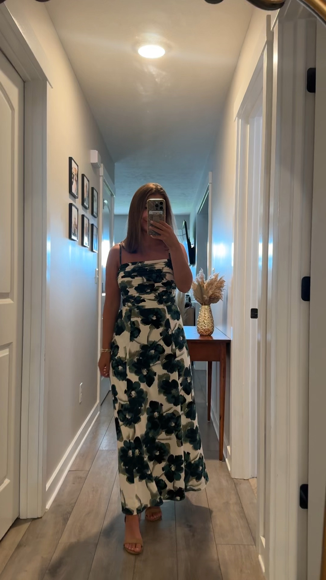 Abercrombie wedding guest dress! I am wearing an xs and it is tts. Print is gorgeous!!

#LTKTravel #LTKSummerSales #LTKWedding