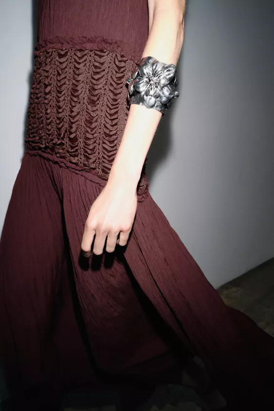 RIGID FLOWER BRACELET | Zara US