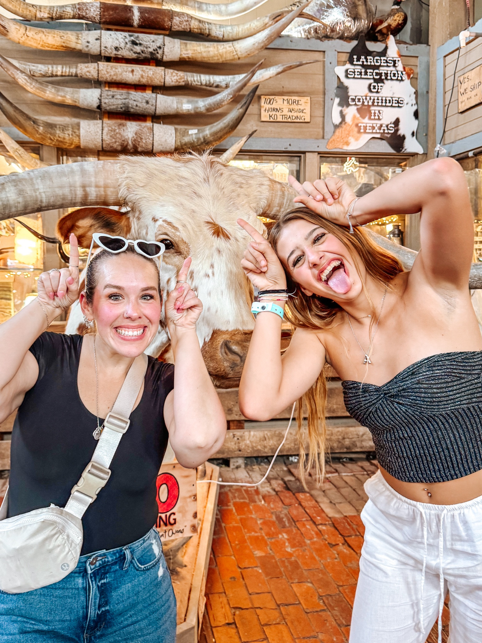 Absolutely loving this bodysuit with boyfriend jeans! It’s the perfect outfit for fall! 

Sofia jeans | Walmart | Lululemon

#LTKSeasonal #LTKFallSale #LTKMidsize