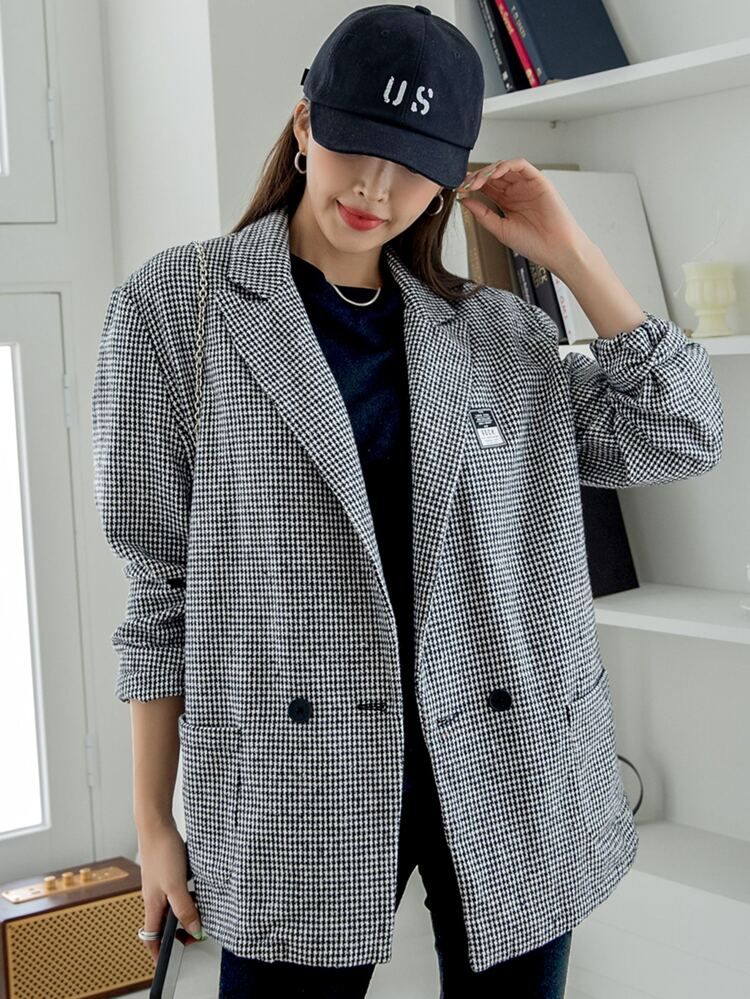DAZY Houndstooth Patched Detail Double Button Blazer | SHEIN