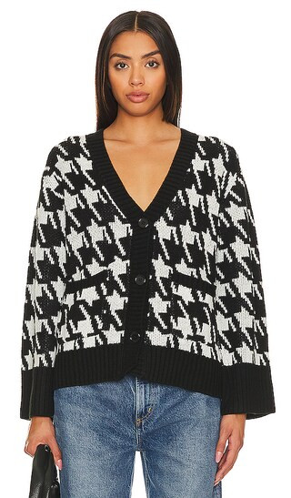 Warms My Heart Cardigan in Pulse Houndstooth | Revolve Clothing (Global)