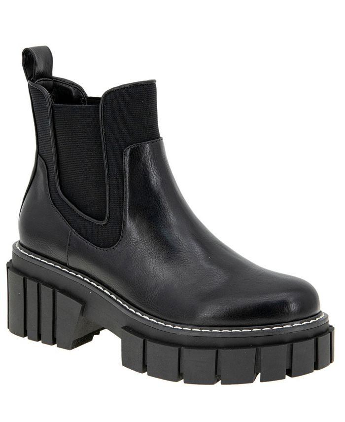 BCBGeneration Women's Ulysa Lug Sole Chelsea Bootie & Reviews - Booties - Shoes - Macy's | Macys (US)