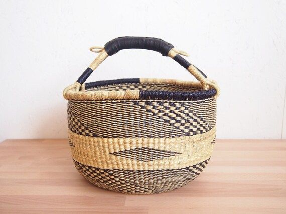 Ghana Market Basket- Volta // Bolga Basket // African Woven Grass Basket // Leather Handle Basket | Etsy (US)