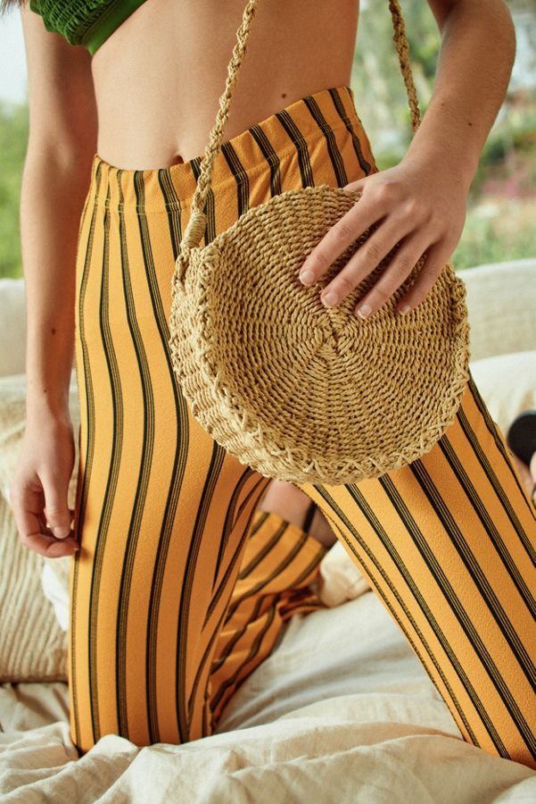 Small Circle Straw Round Crossbody Bag | Urban Outfitters US