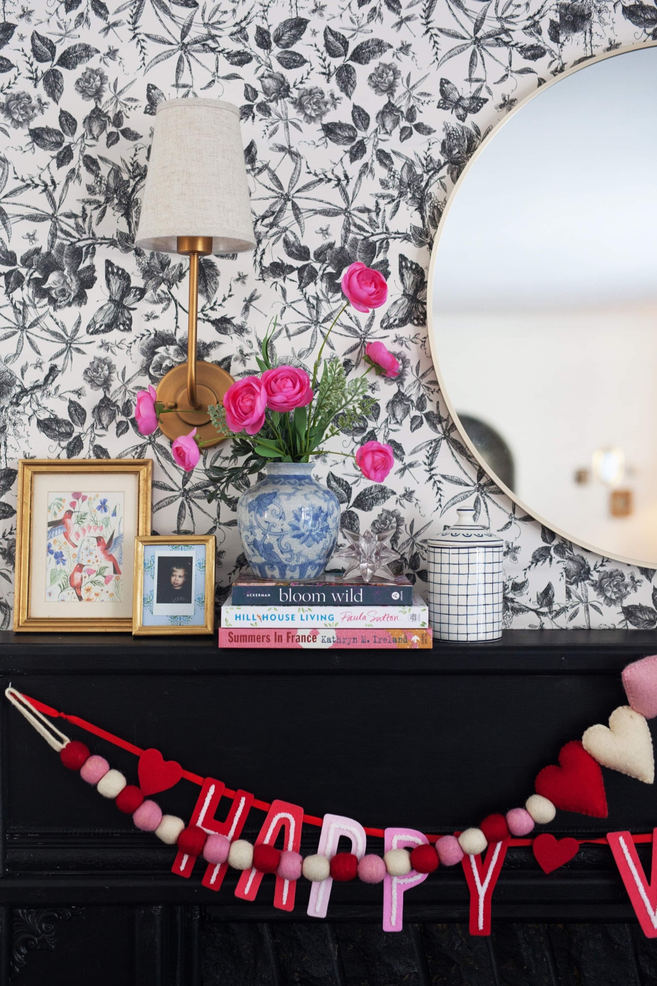 Valentines Day Mantel 

Valentine’s Day decor, 
Valentine’s Day mantel, spring mantel, spring flowers 