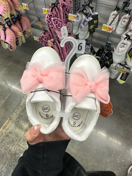 Walmart toddler bow sneakers baby girl shoes 

#LTKshoecrush #LTKkids #LTKbaby