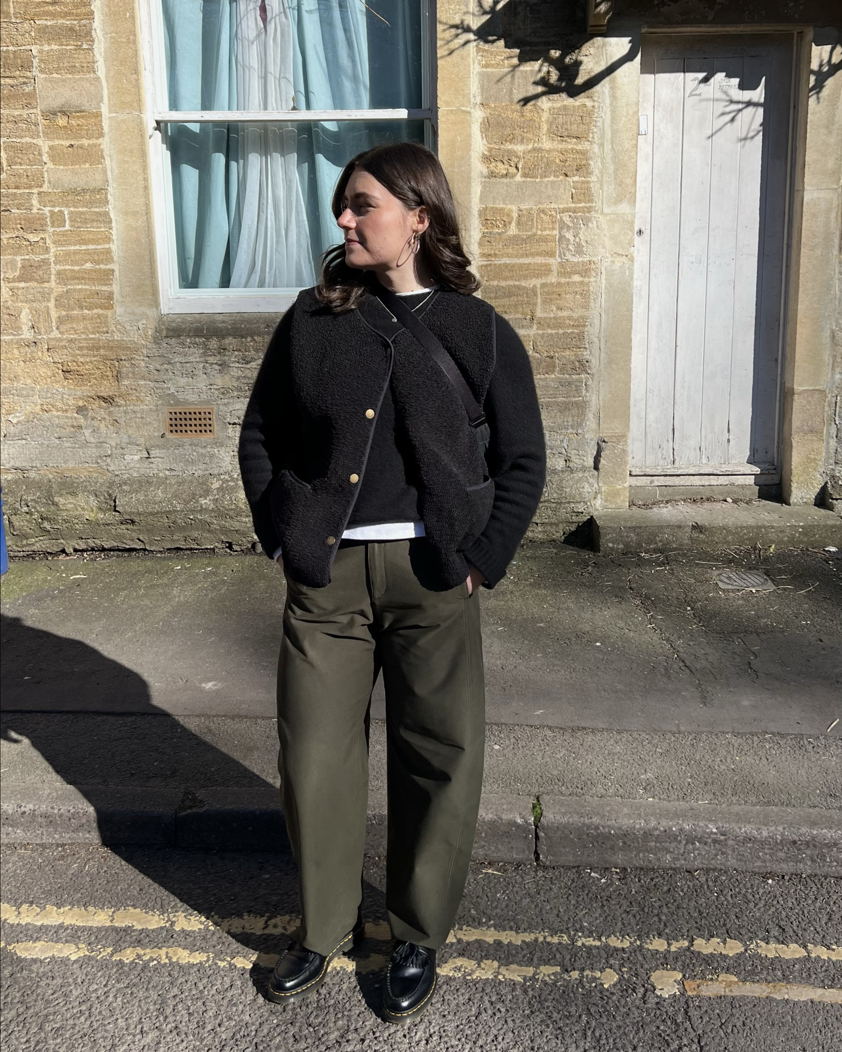 uniqlo barrel leg trouser outfit inspiration // spring outfit inspiration // midsize outfit inspiration 

#LTKspring #LTKmidsize #LTKuk