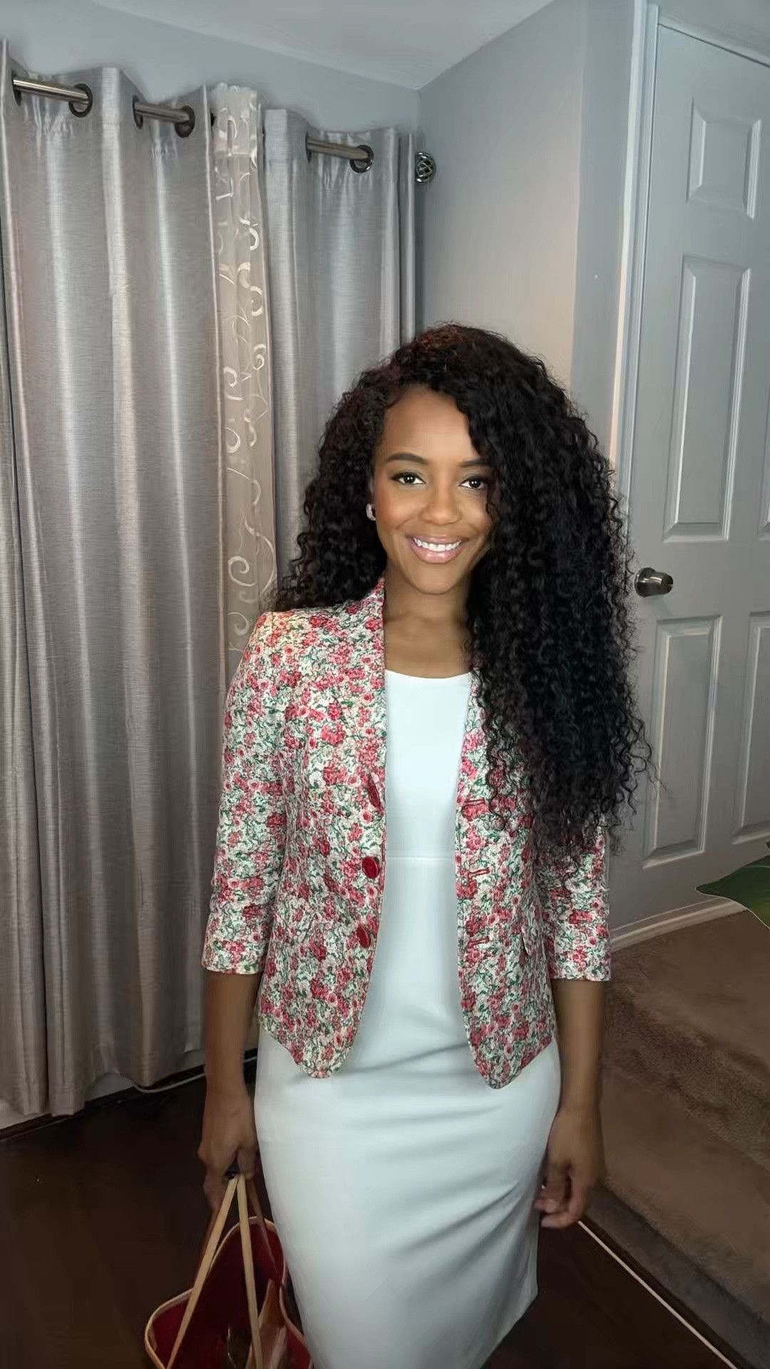 Flower blazers this time of year are my favorite. Pair them with a sheath dress and you have a perfect professionally chic outfit.

#LTKWorkwear