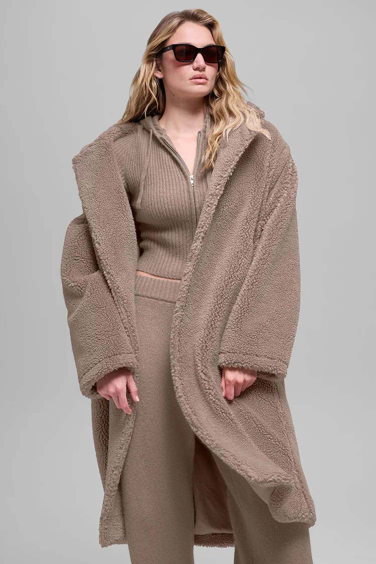 Oversized Sherpa Trench - Chai Latte | Alo Yoga (US)