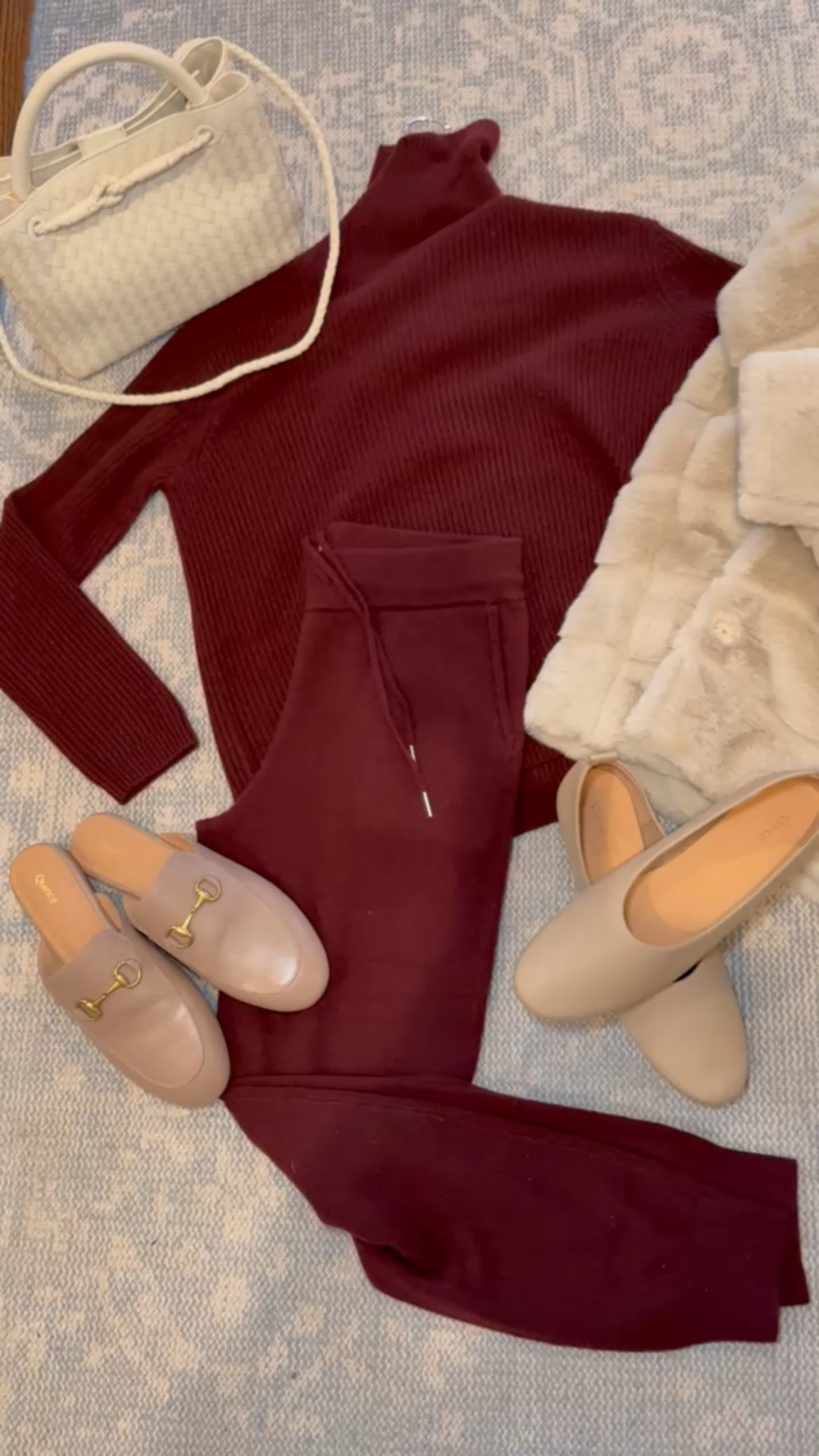 This is how you do elevated everyday without blowing the budget… and celebrity, Erin Walsh, agrees. Quince cashmere (yes, real cashmere), the coziest joggers that still look pulled together, fabulous leather shoes + a chic purse, and ohhh my goodness—the SOFTEST coat ever.

These are the kind of quality pieces that feel designer-level but are actually priced
within reach… the wear-on-repeat staples that make getting dressed easier and way
more fun. Price-per-wear? Winning.

Sharing everything here so you can mix, match, and feel amazing without
second-guessing the spend. 

Sweater & joggers XS, shoes 8, coat XS

#quincepartner @onequince

#LTKFindsUnder100 #LTKmomlife #LTKSeasonal