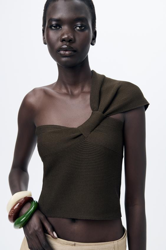 ASYMMETRIC KNIT TOP | Zara UK