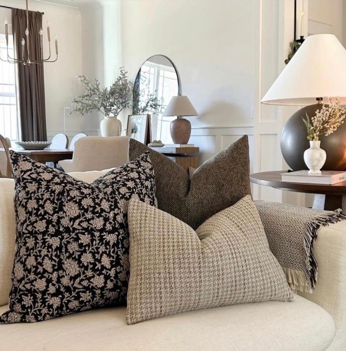 Still one of my favorite pillow combinations!