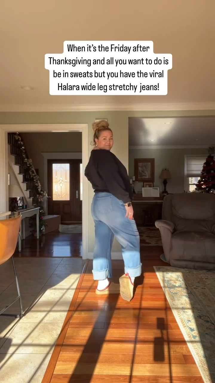 When all you want to do after Thanksgiving is be in sweats, but you have the viral Halara Jeans! 

Linked in TTS FINDS highlight! 

#TikTokShopNewArrivals #tiktokshopblackfriday #tiktokshopcybermonday #halaratiktokshop #jeans #plussize #halarajeans @Halara_official #creatorsearchinsights

#LTKHoliday #LTKStyleTip #LTKPlusSize
