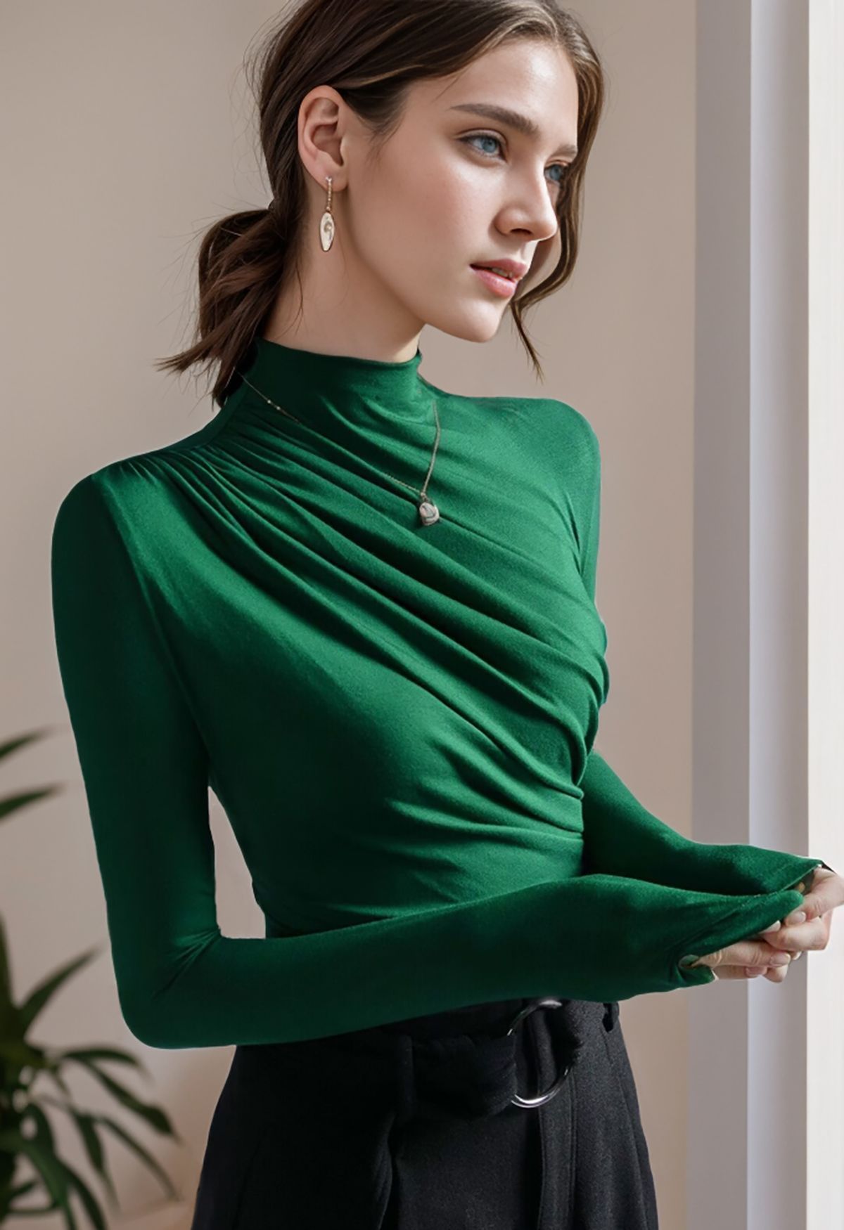 Ruched Long Sleeves Top in Dark Green | Chicwish