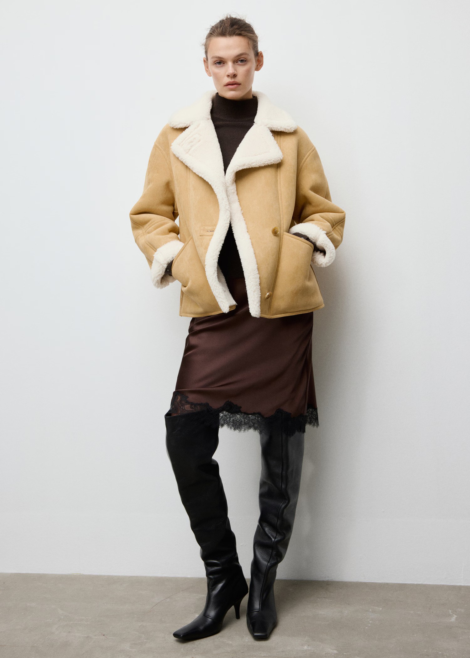 Faux-suede jacket with shearling collar | Mango (US/MX/AU)