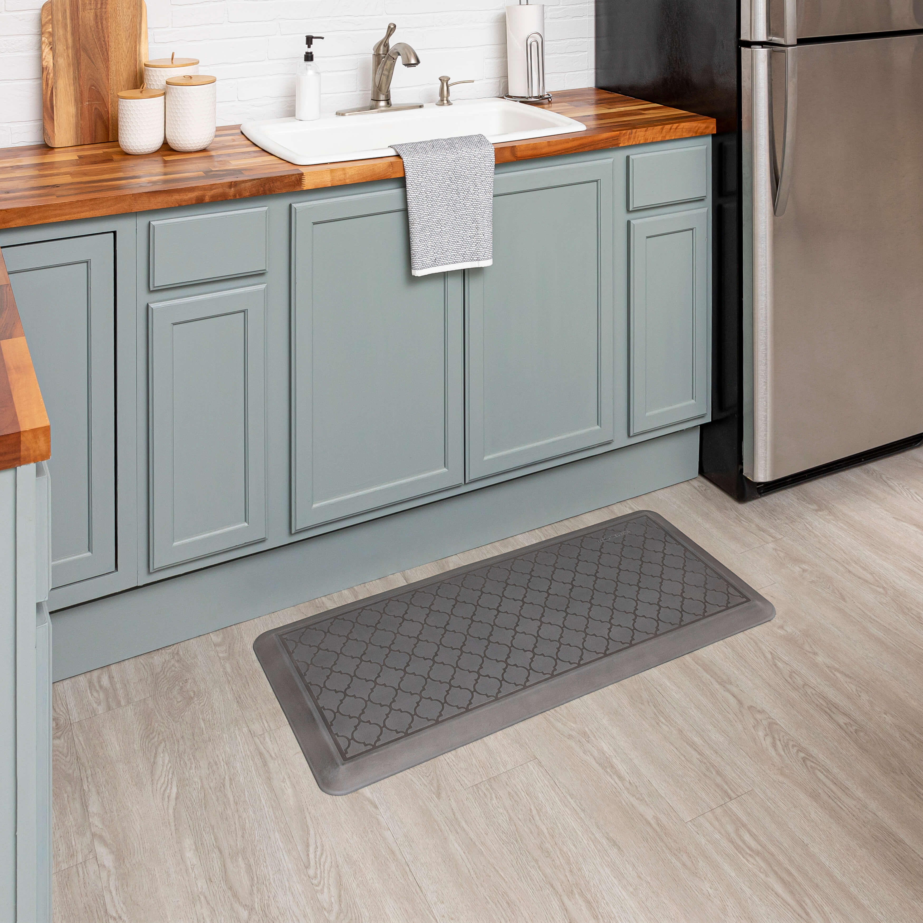 Tempur-Pedic Ultra Comfort Lattice Pewter 1' 8" X 3' 6" Kitchen Mat | Covered By Rugs