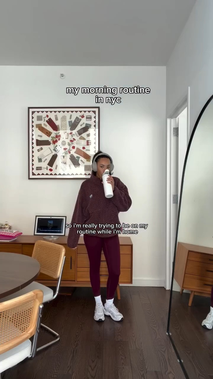 spring has sprung finally it’s warm out 🌞🌷 #vlog #diml #nycvlog #nyc #morningvlog

@Sephora 
@ulta 
@Crate & Barrel 
@abercrombie 
@Madewell 

#LTKmorningroutine #LTKgrwm #LTKActive