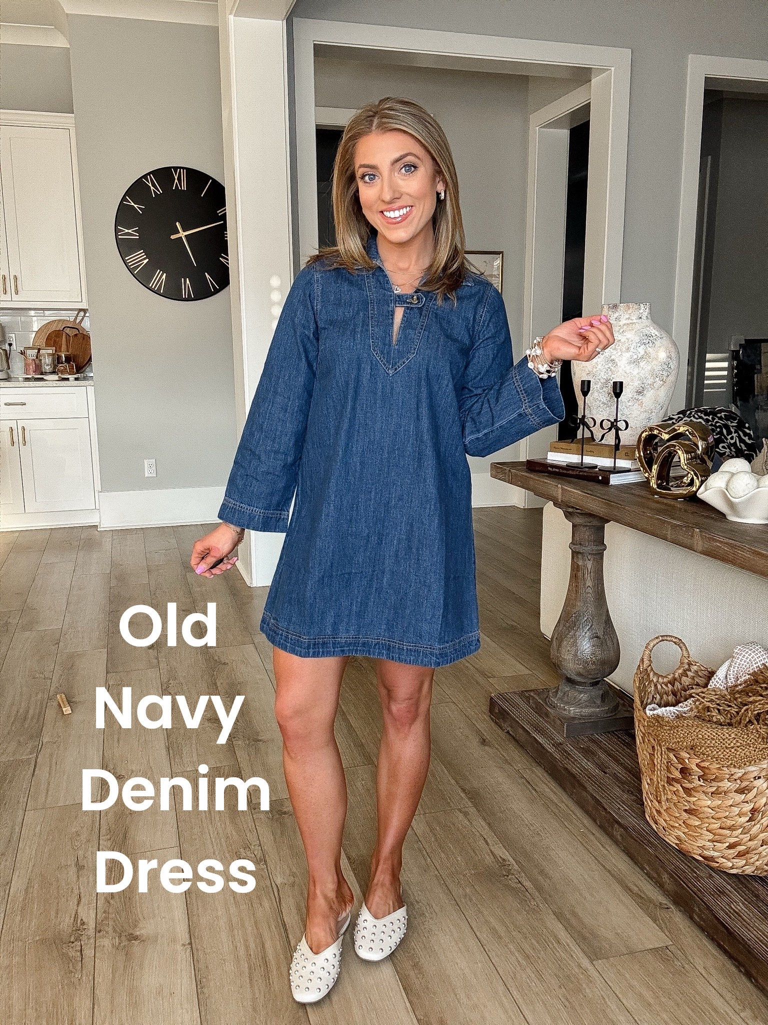 Denim dress season is officially here 💙 This Old Navy denim shift dress is such an easy everyday spring staple.

The relaxed fit, subtle V neckline, and statement sleeve detail make it flattering and comfortable. Pair with mules, sneakers, or sandals and you’re ready to go.

This is one of those effortless one-piece outfits that works for school events, casual Fridays, or weekend plans.

✨ Relaxed fit
✨ Lightweight denim
✨ Easy throw-on-and-go piece

#oldnavyfinds #denimdress #springstyle #casualoutfitideas #affordablefashion #momfashion #springwardrobe


#LTKootd #LTKSaleAlert #LTKPetite
