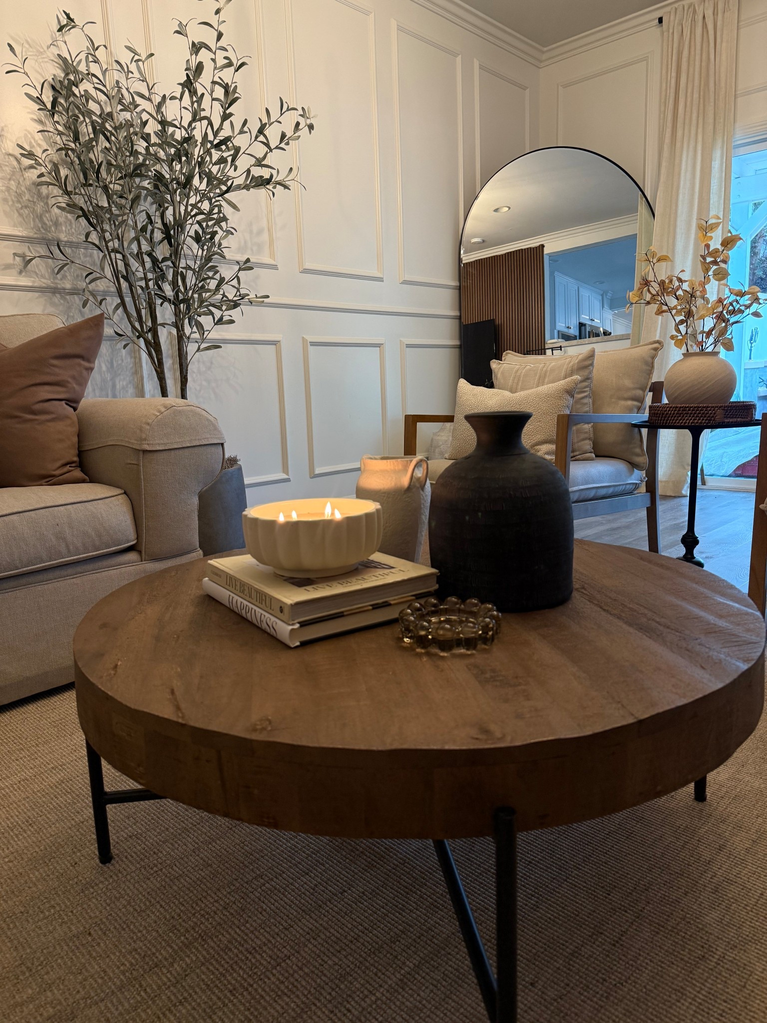 No place like home 🤎🍂

#LTKFallSale #LTKHome #LTKSeasonal