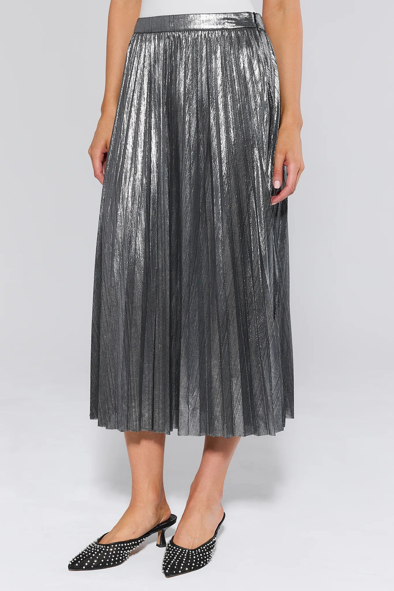 Hensley Silver Pleated Midi Skirt | Avara