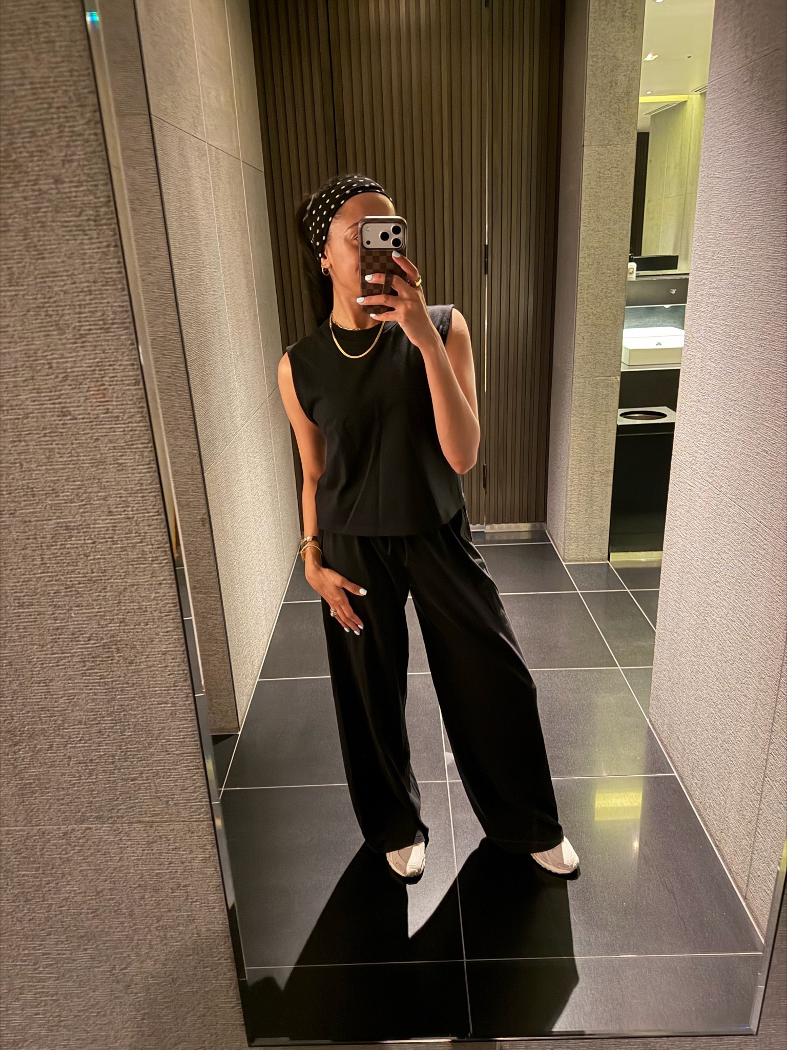 Vuori set
Black cotton lounge set

#LTKootd #LTKPetite #LTKTravel