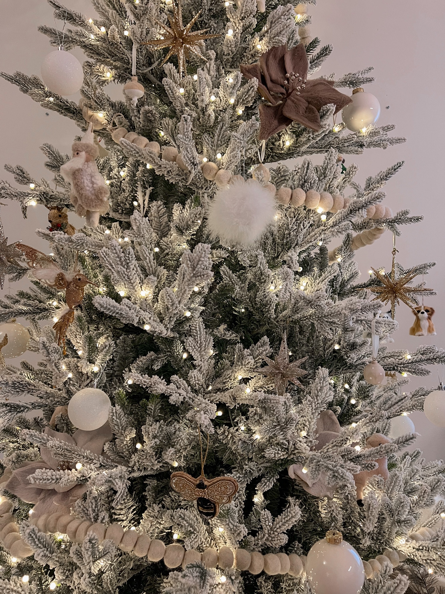 I just love my Christmas tree 

#LTKGiftGuide #LTKHoliday #LTKSeasonal