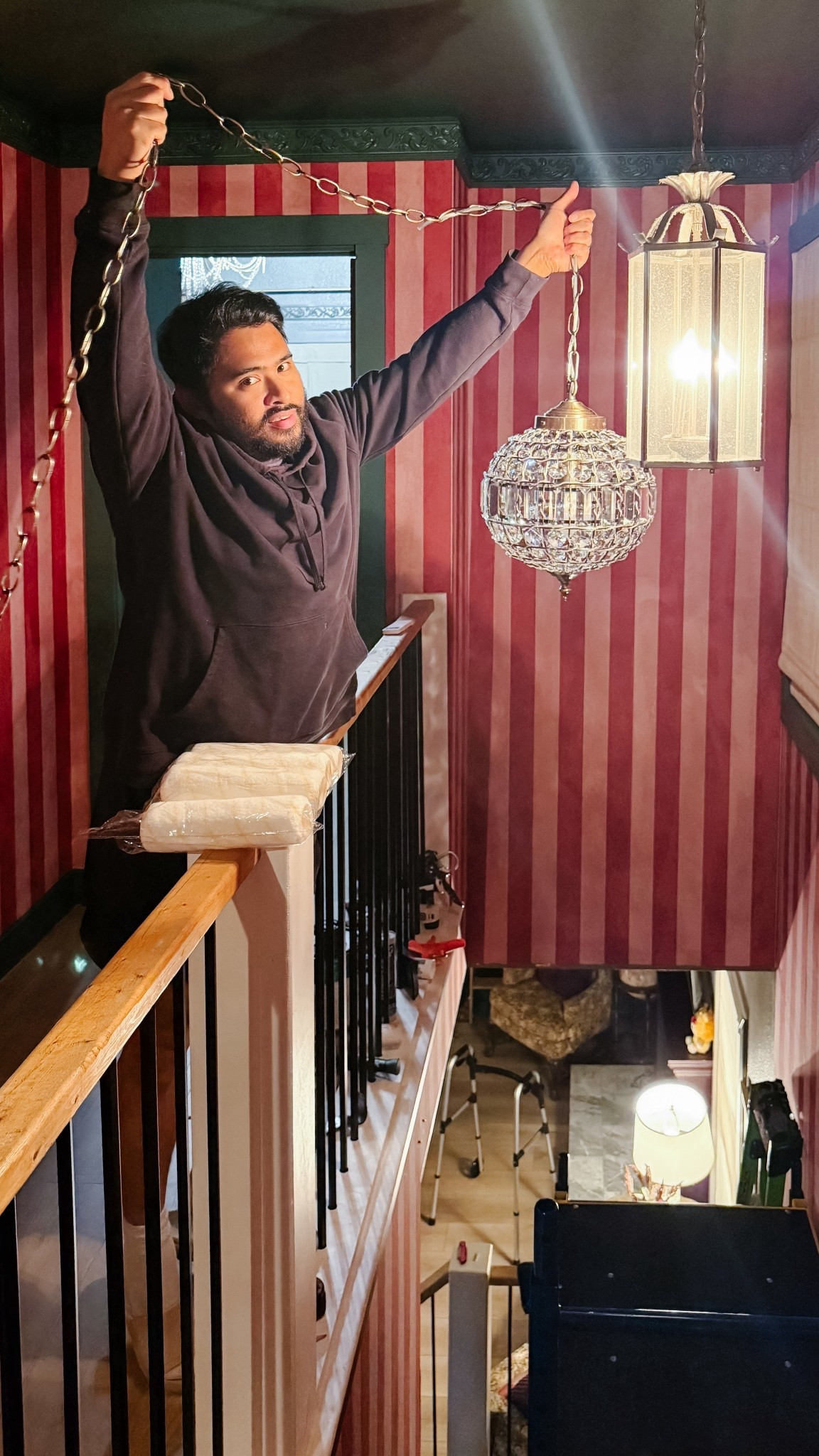 The perfect vintage disco light @amazon #vintage #moodyhome #maxamalisthome

#LTKSaleAlert #LTKHome