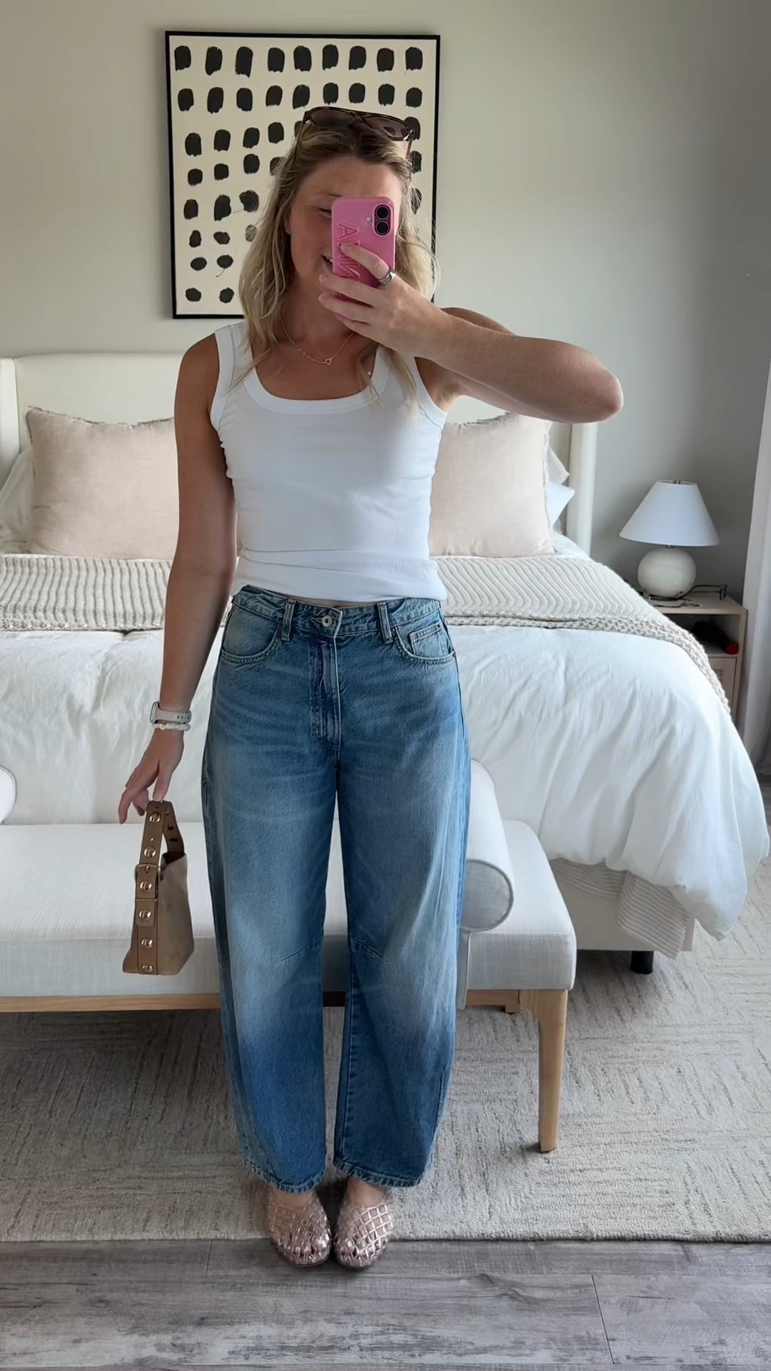 OOTD ! Size small in top & size 4 in jeans! 