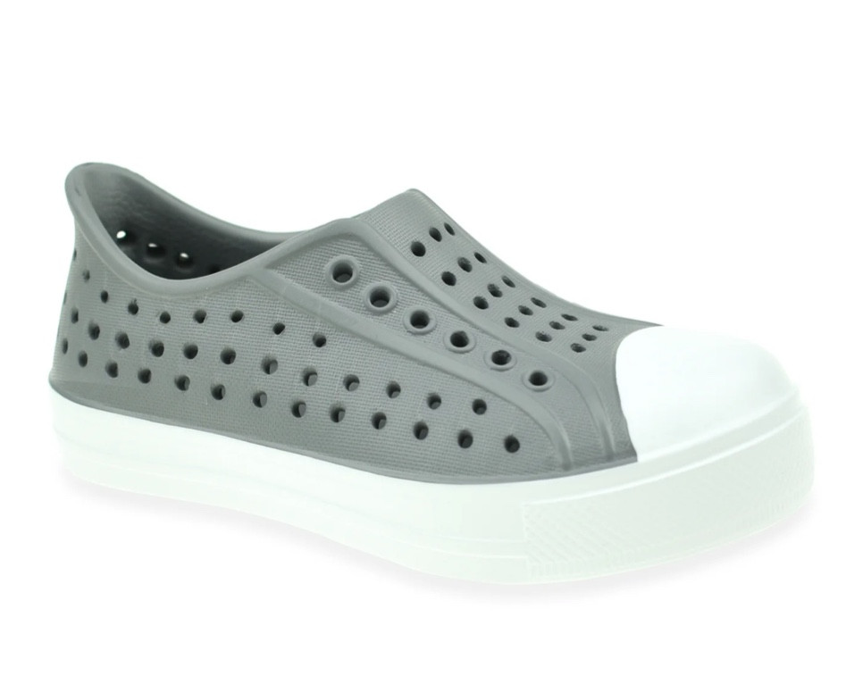 Wonder Boys $10 sneaker dupes! 

#LTKKids #LTKFindsUnder50