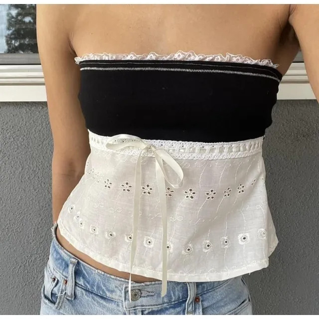 Rosesand - Color-Block Floral Embroidered Lace-Trim Tube Top | YesStyle Global