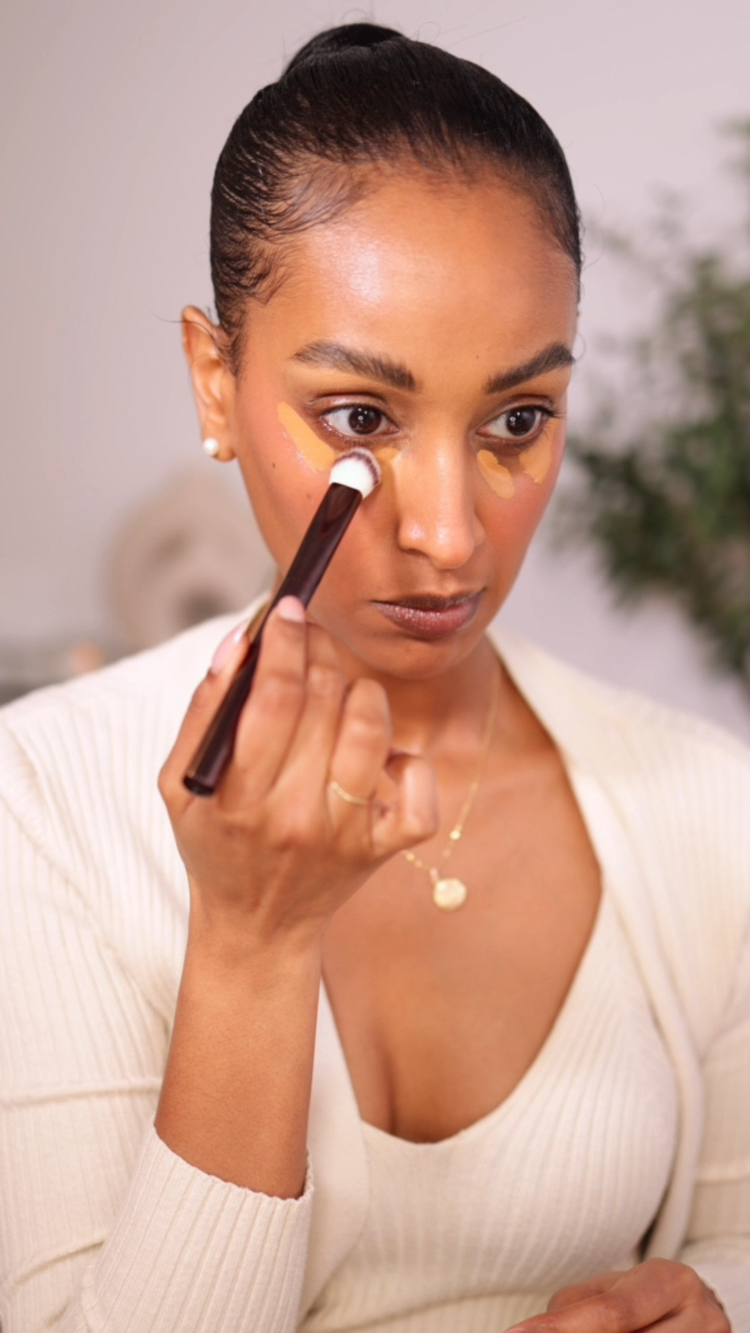 You NEED this concealer ASAP!

#LTKVideo #LTKbeauty #LTKsalealert