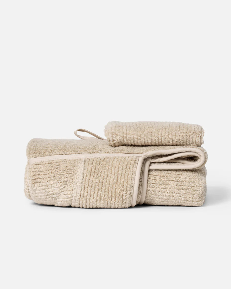 The Ribbed Hooded Towel + Bath Mitt | Lalo