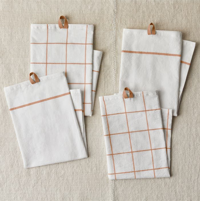 Essential Set of 4 Flour Sack Kitchen Towels | Nordstrom
