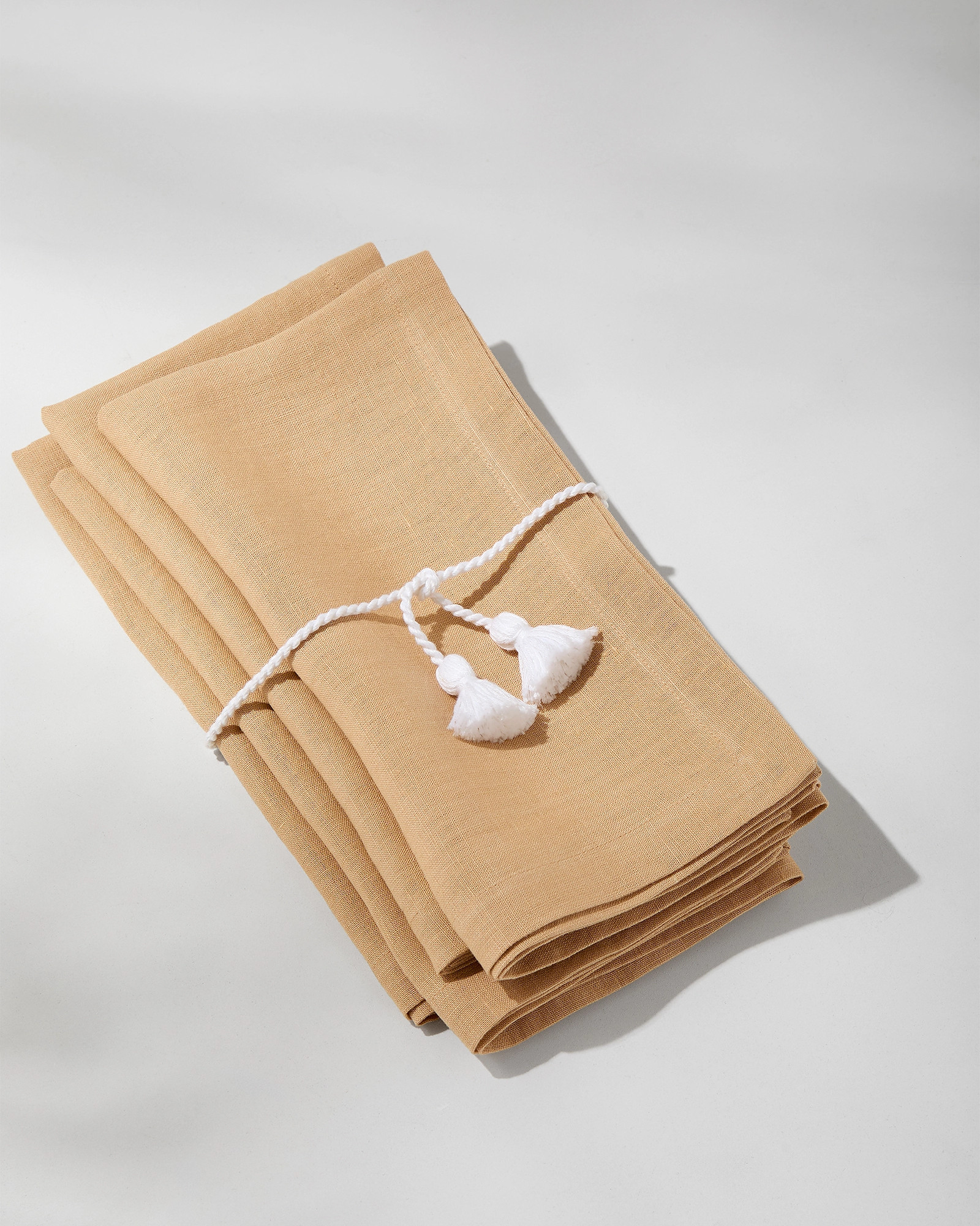 Salento Napkin & Salento Border Tablecloth Bundle | Serena and Lily