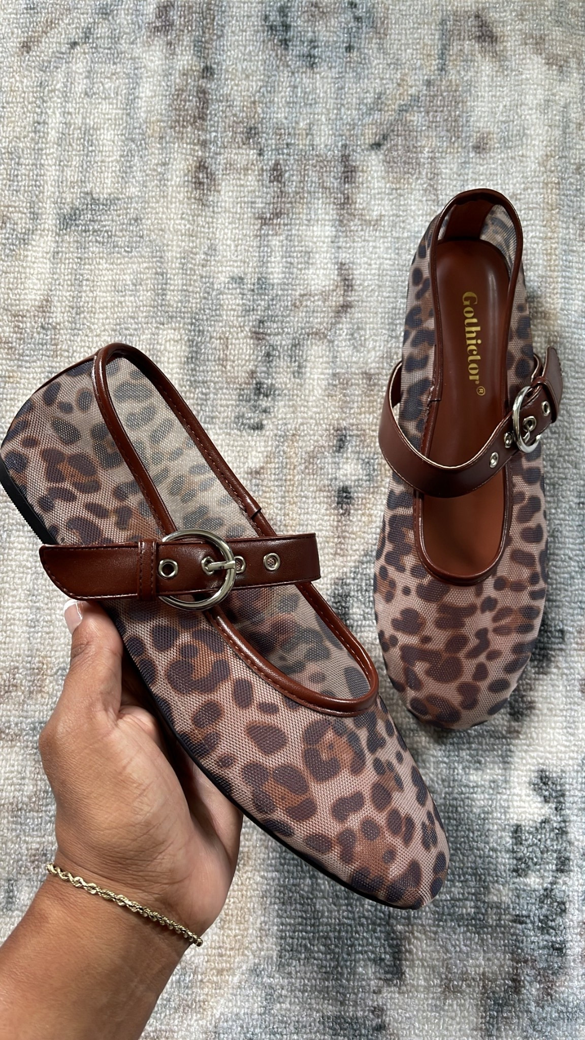 Love these Amazon netted flats! 

#LTKShoeCrush #LTKFindsUnder100 #LTKStyleTip