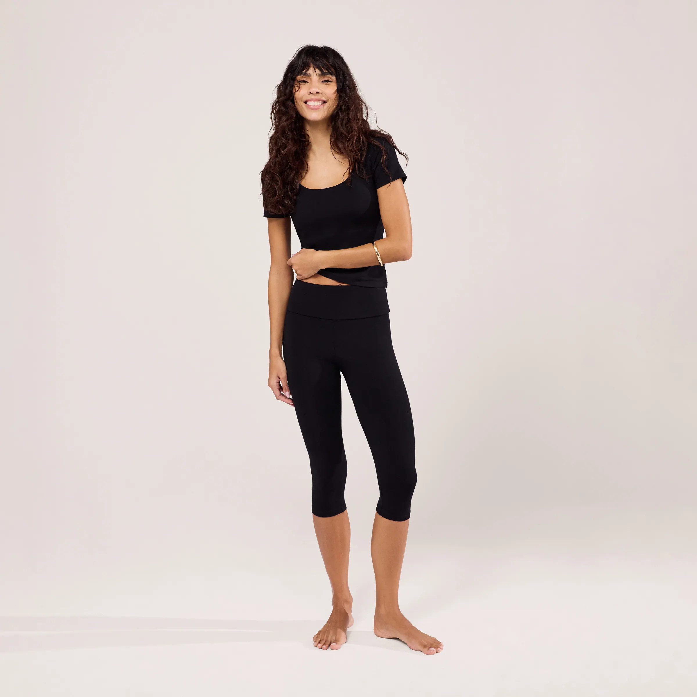Capri Lightweight Leggings | Black | LOVALL