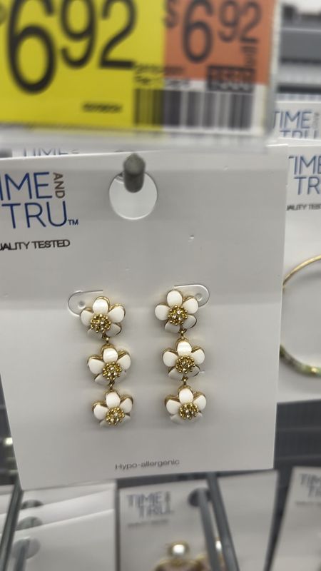 Walmart summer earrings. Stock up,
So affordable!’

#earrings

#LTKfindsunder50