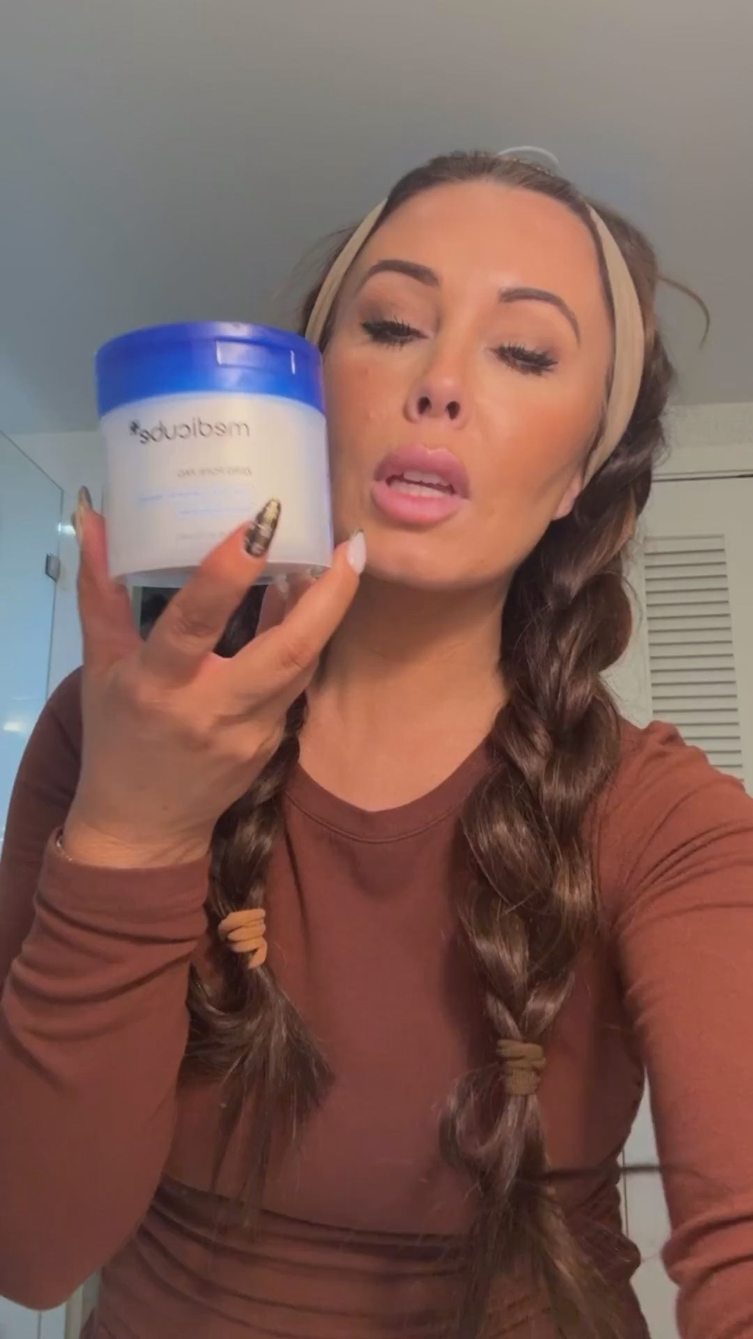 I love the zero poor pads from medicube!! They are amazing to remove make up in a pinch but I just love the skin care benefits of using them after I wash my face 

#LTKOver40 #LTKTravel #LTKBeauty