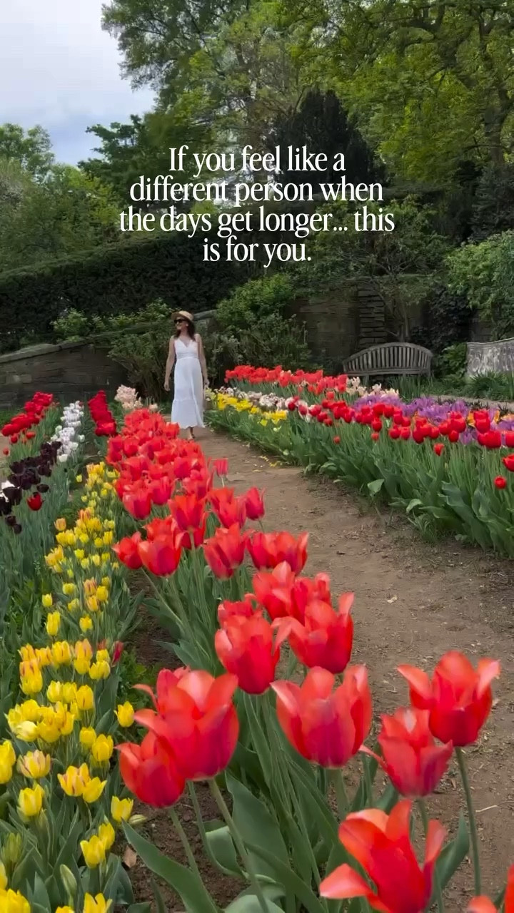 The longer days just hit different.

More light.
More energy.
A little more motivation to step outside and live again.

I don’t know if anyone else feels this way…

but every year, when winter ends, I feel like I can finally breathe.

As a busy mom of three, life doesn’t slow down—
but something about spring just makes everything feel lighter.

More walks.
More sunshine.
More moments that actually feel like me again.

If you’ve been feeling a little off this winter…

maybe this is your reminder that a new season is here.

🌷 You’re not alone in this.